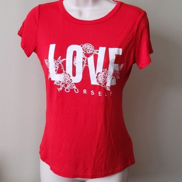 🔺️Ragdoll Red "Love Yourself" Short Sleeve Top Small - Picture 1 of 6